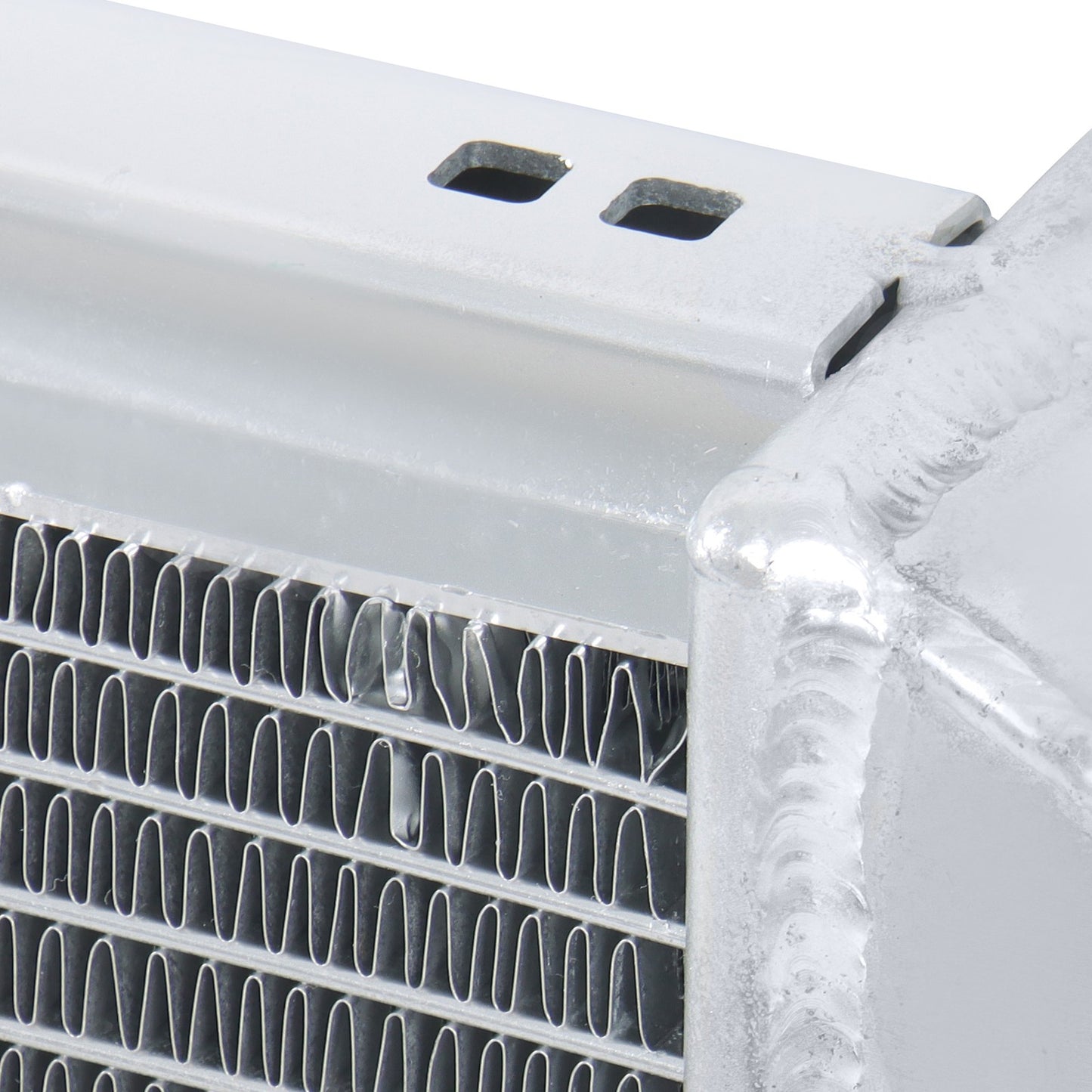 4 Row Aluminum Core Radiator for 1973-1987 Chevy C/K 10/20/30 1973-1991 Blazer