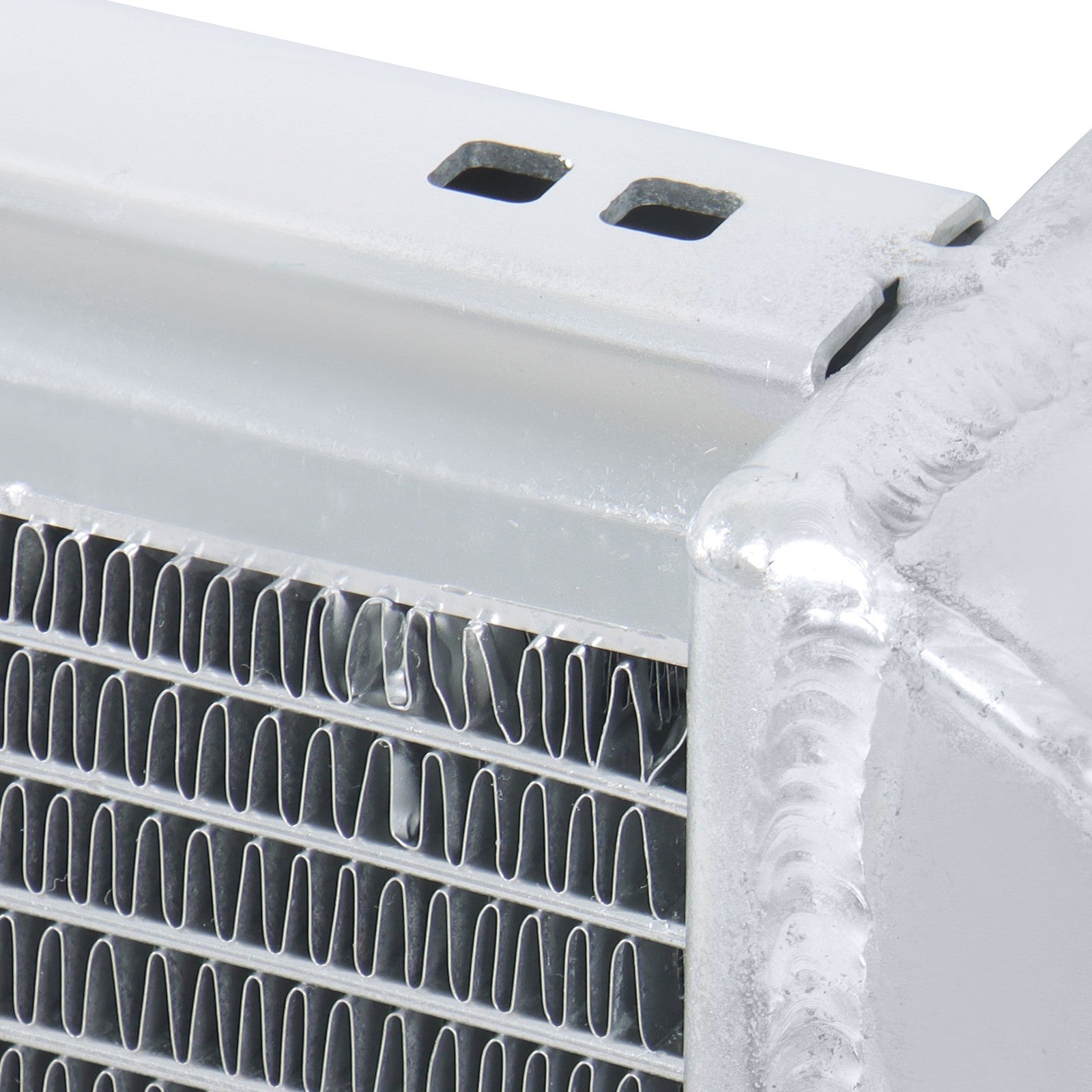 4 Row Aluminum Core Radiator for 1973-1987 Chevy C/K 10/20/30 1973-1991 Blazer